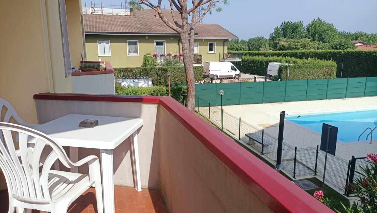 Residence Pool Песк'єра-дель-Гарда Екстер'єр фото